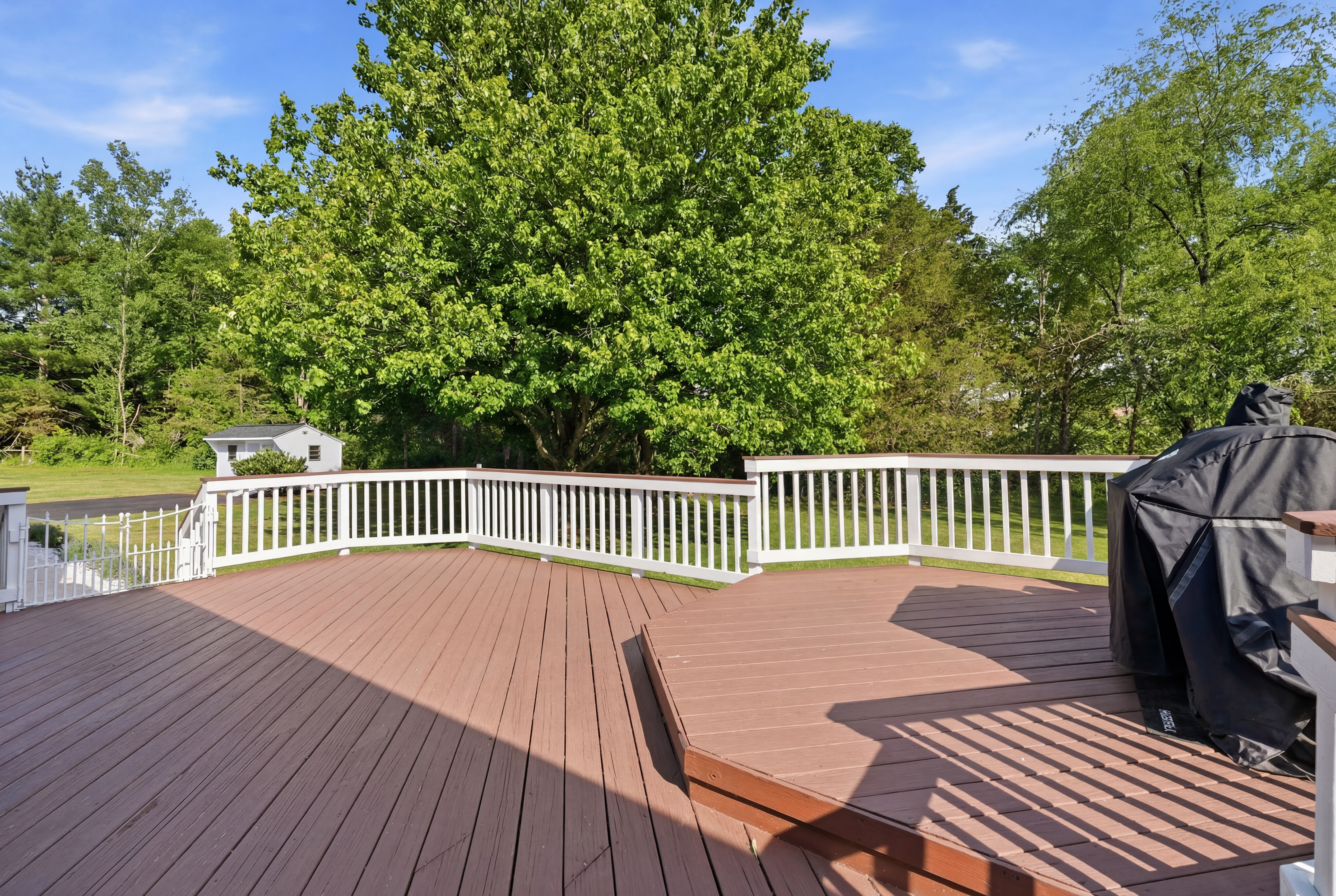 7 Smith Branch Road Whitehouse Station, NJ 08889 - Photo 22 of 33