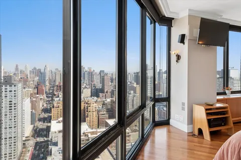 $3,350,000 | 304 East 65th Street, Unit PHB/D | Lenox Hill