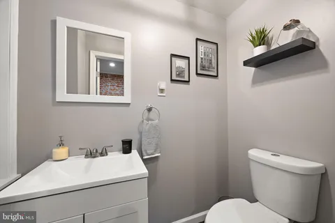 $189,900 | 705 South Van Buren Street, Wilmington, DE 19805