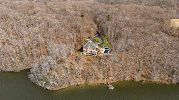 $2,750,000 | 10036 Lake Occoquan Drive, Manassas, VA 20111