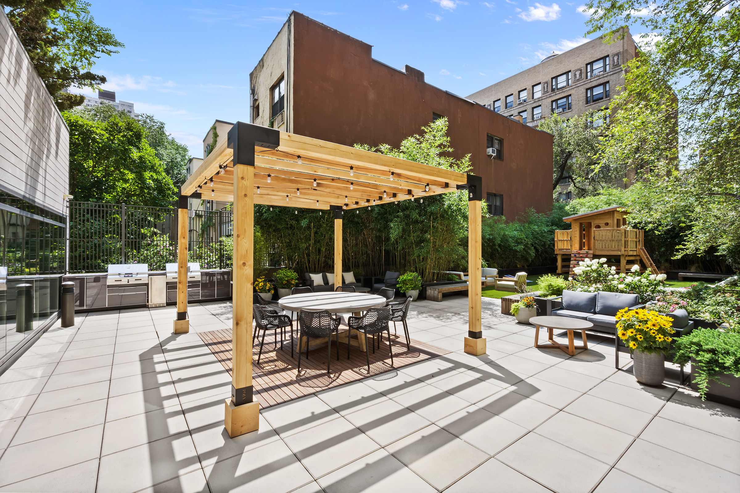 175 West 95th Street, Unit 4J Manhattan, NY 10025 - Photo 6 of 11 Gallery Image 6