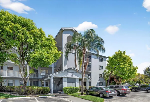 $255,000 | 12701 Southwest 14th Street, Unit 108J, Pembroke Pines, FL 33027