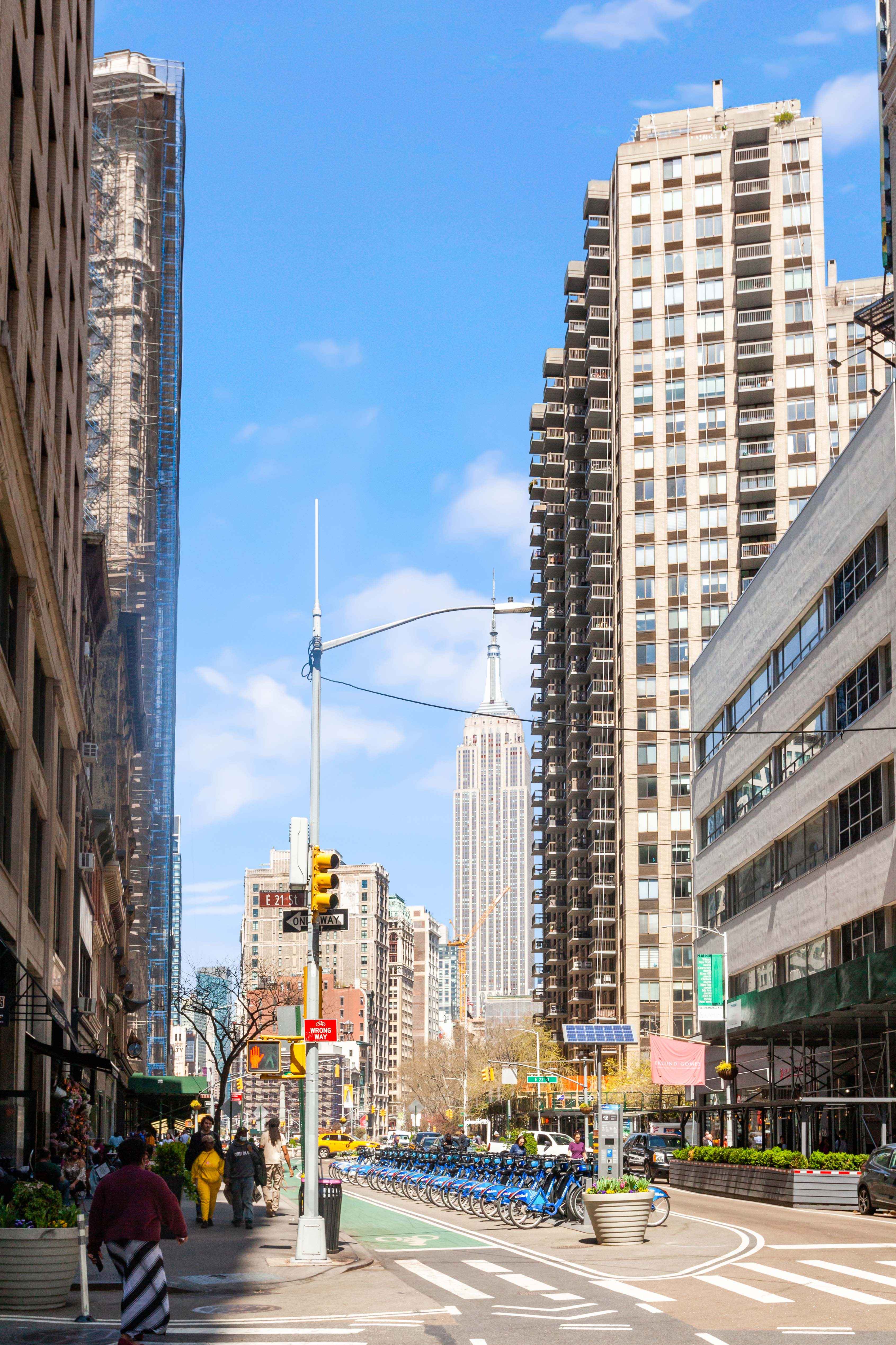 30 East 21st Street, Unit 6B Manhattan, NY 10010 - Photo 14 of 16 a city street lined with tall buildings