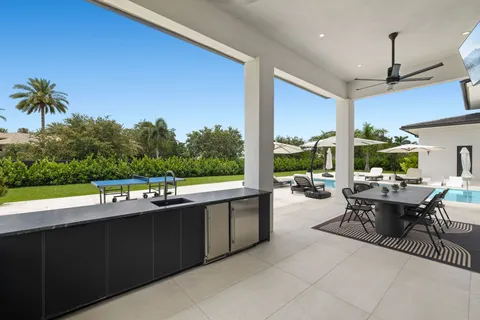 $5,985,000 | 14910 Southwest 16th Court, Davie, FL 33325