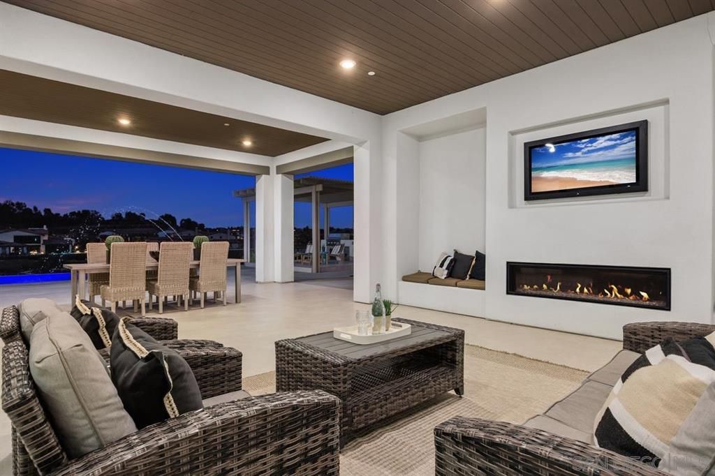 $5,350,000 | 8451 Hidden Cove Way, San Diego, CA 92127