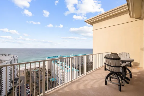 $1,429,000 | 112 Seascape Drive, Unit PH2402, Miramar Beach, FL 32550