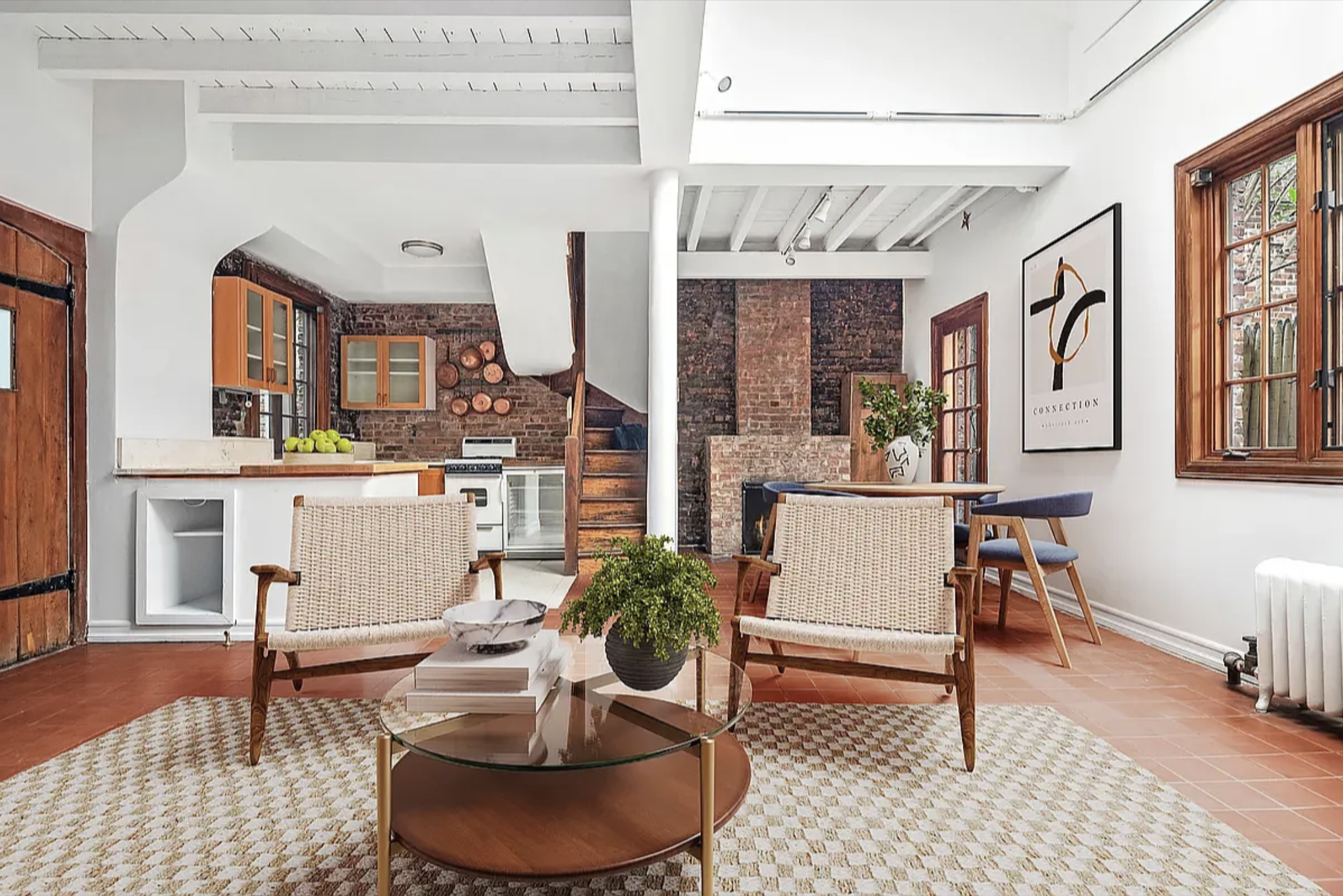 61 Perry Street, Unit CARRIAGEHOUSE Manhattan, NY 10014 - Photo 2 of 12