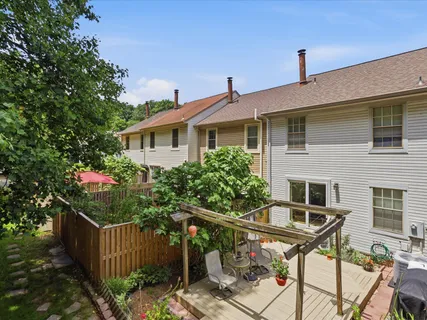 $625,000 | 5742 Burke Towne Court, Burke, VA 22015