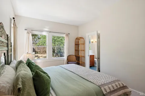 $3,680,000 | 40 Laurel Avenue, Stinson Beach, CA 94970