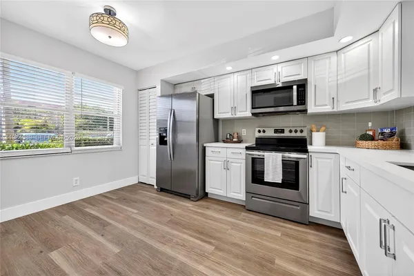 $255,000 | 12701 Southwest 14th Street, Unit 108J, Pembroke Pines, FL 33027