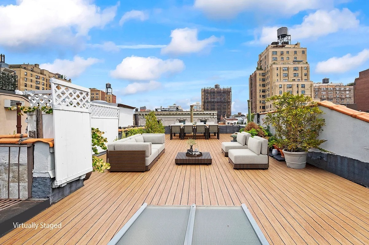 74 West 85th Street, Unit 9 Manhattan, NY 10024 - Photo 7 of 8 a view of roof deck with patio
