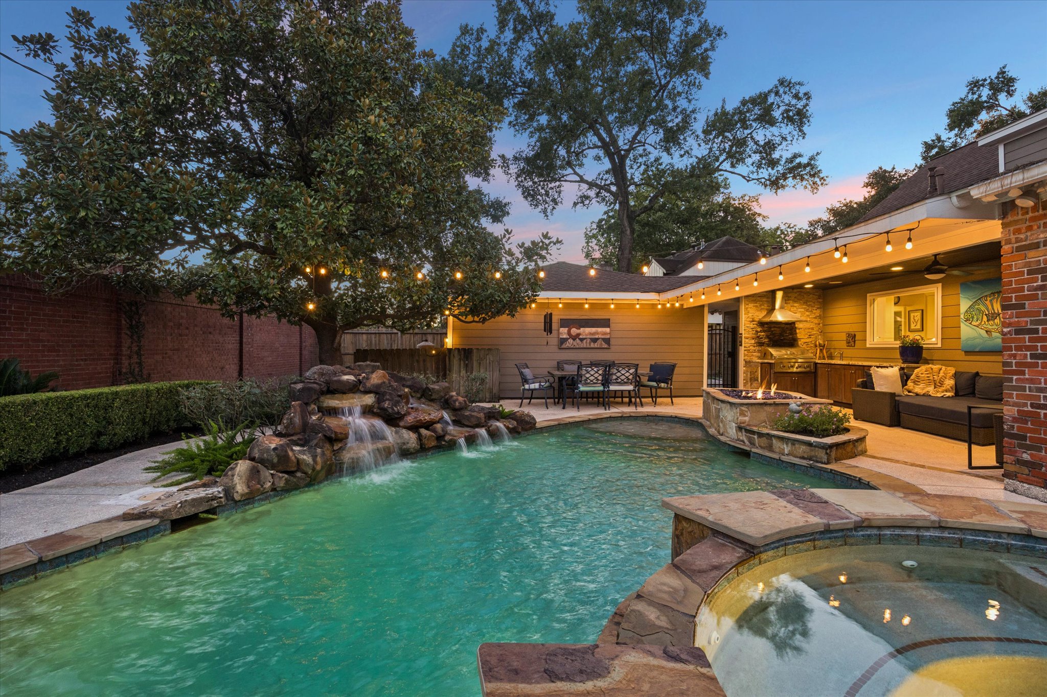 13723 Taylorcrest Road Houston, TX 77079 - Photo 37 of 42 Gallery Image 37