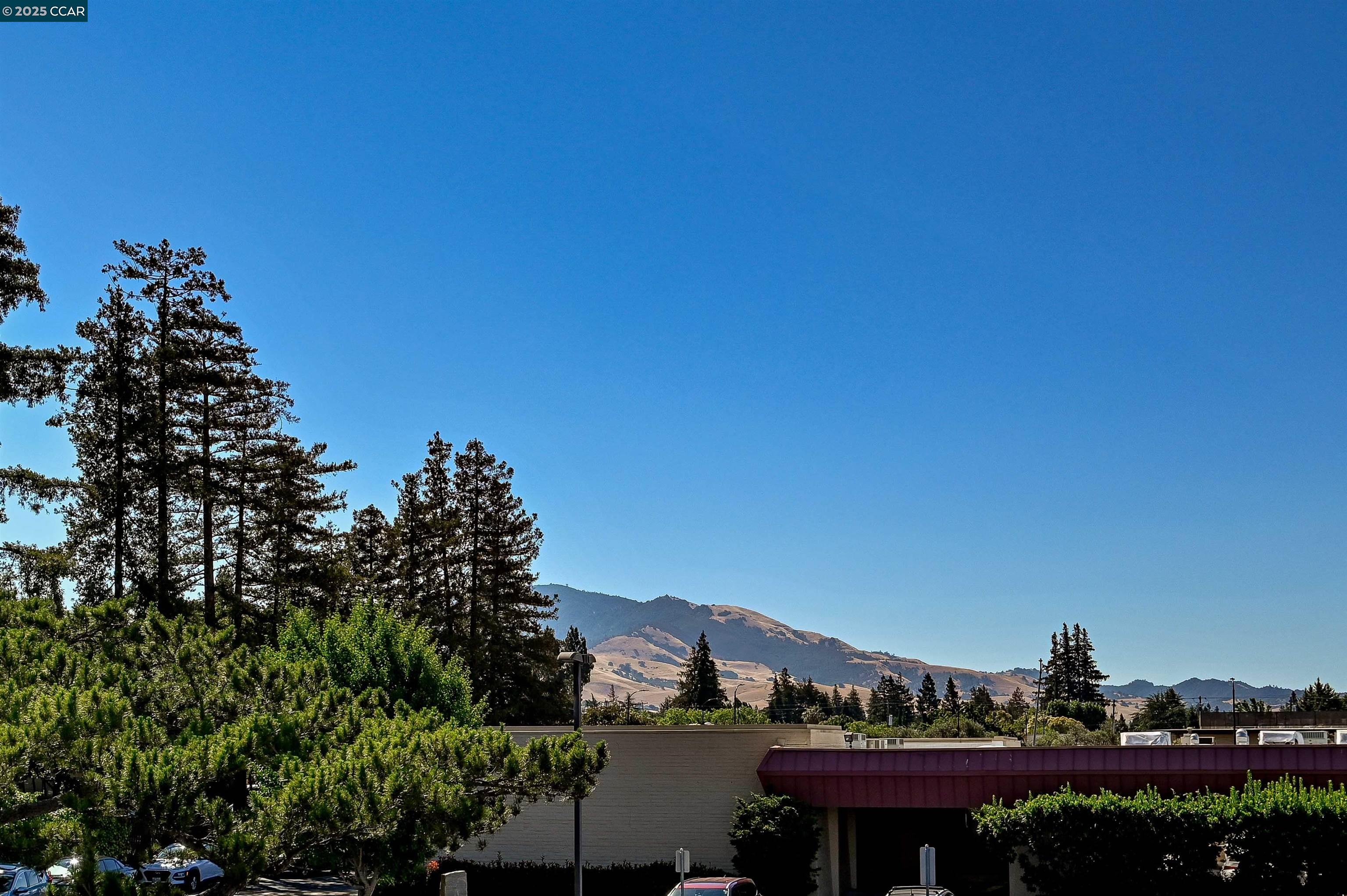 825 Oak Grove Road, Unit 46 Concord, CA 94518 - Photo 4 of 32