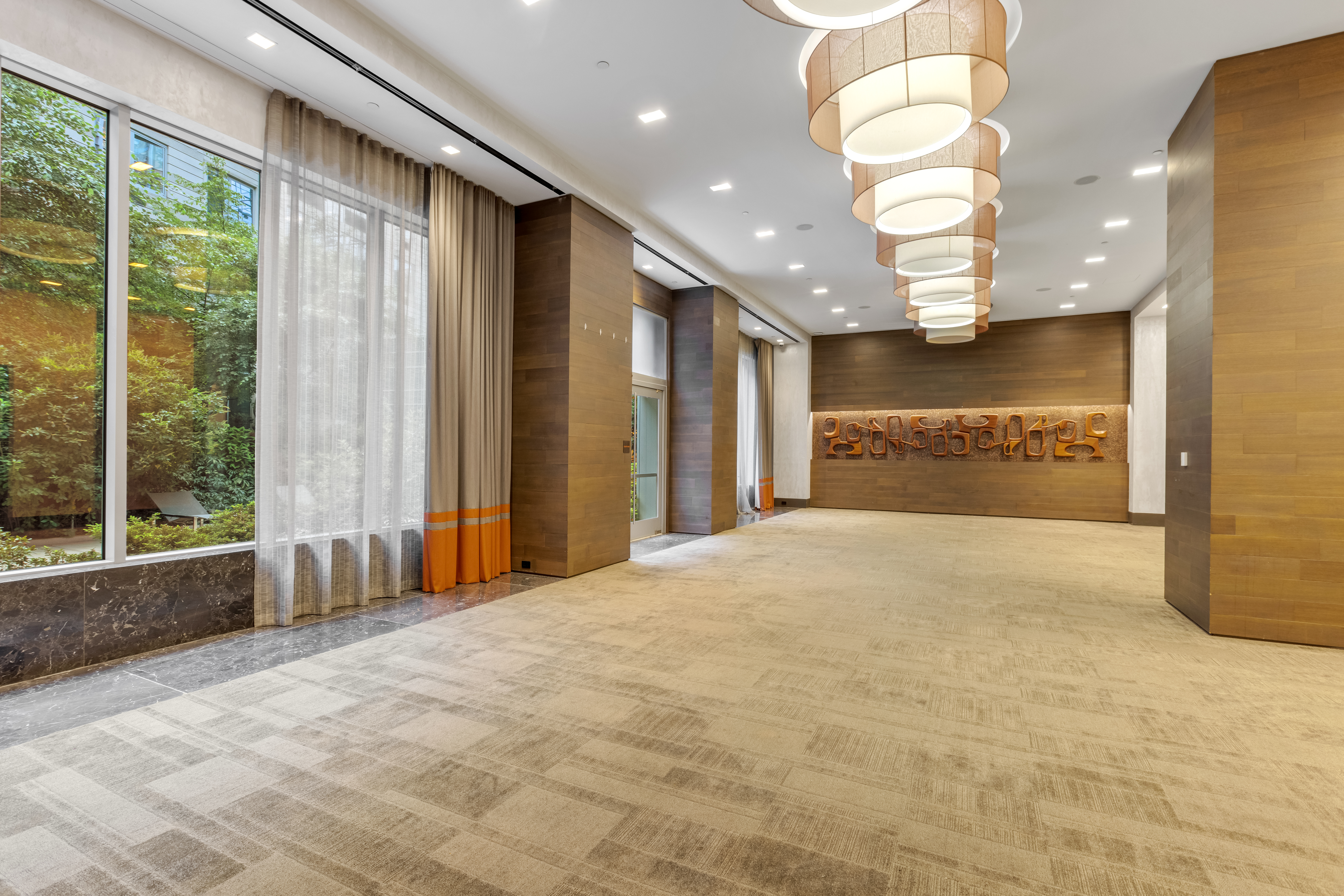 50 Riverside Boulevard, Unit 19F Manhattan, NY 10069 - Photo 21 of 24 a view of an entryway