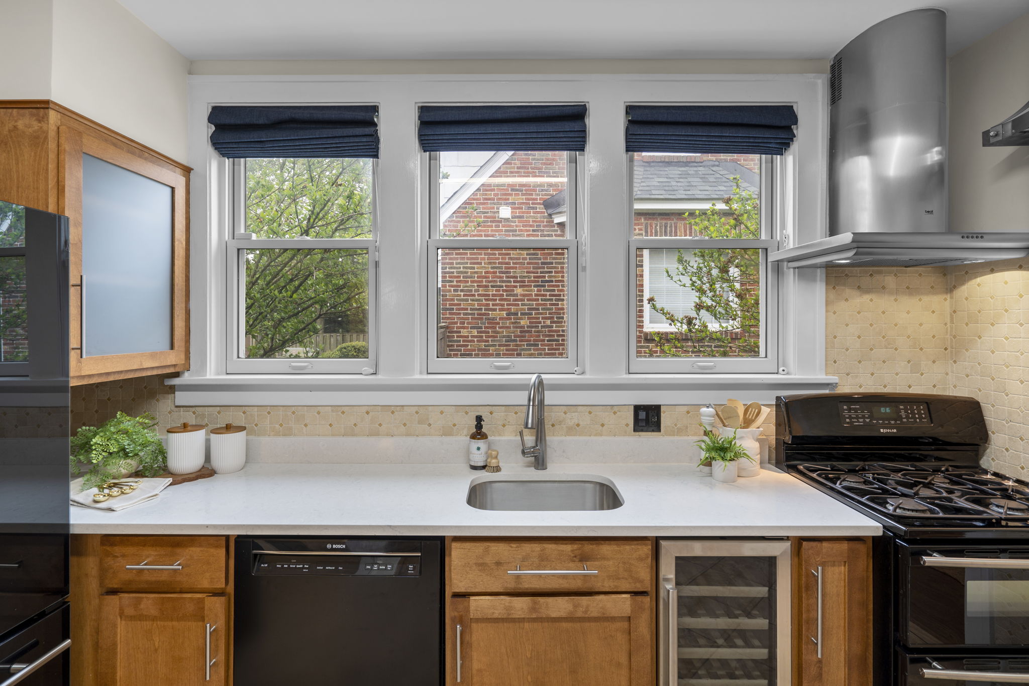 9409 Garwood Street Silver Spring, MD 20901 - Photo 20 of 50