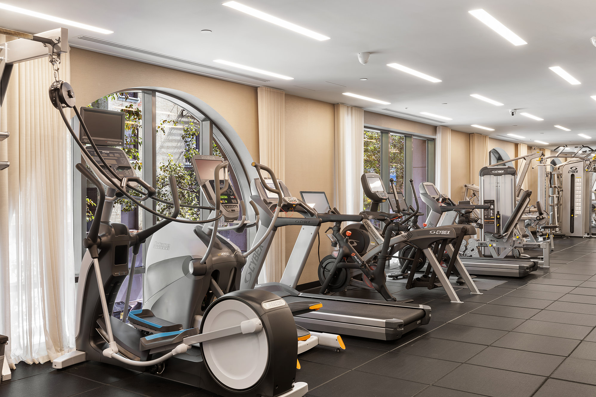 188 East 78th Street, Unit 23B Manhattan, NY 10075 - Photo 21 of 25