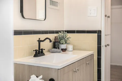 $1,375,000 | 129 South Franklin Street, Denver, CO 80209