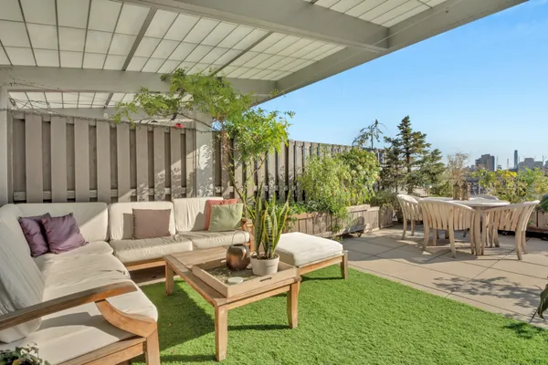 $1,950,000 | 49 North 8th Street, Unit 6E | Williamsburg