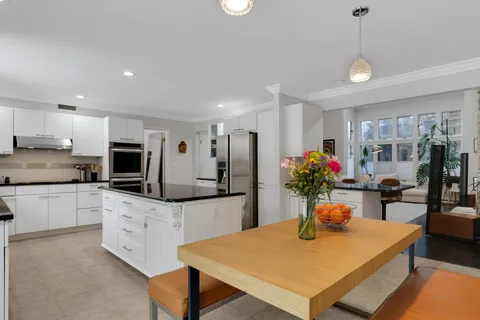 $1,795,000 | 5 Meadow Drive, Warren, NJ 07059