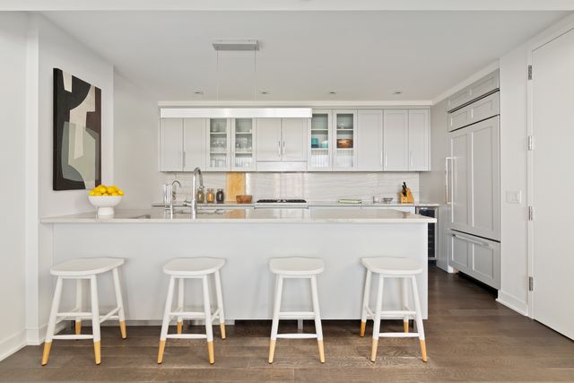 $4,875,000 | 205 Water Street, Unit 7FG | DUMBO