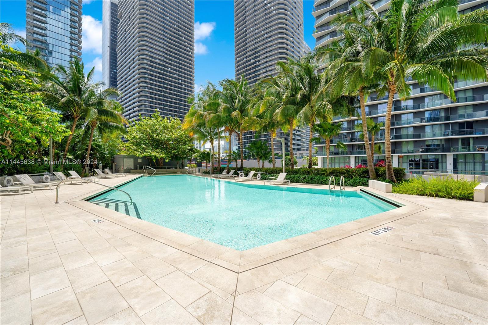 88 Southwest 7th Street, Unit PH4303 Miami, FL 33130 - Photo 87 of 97
