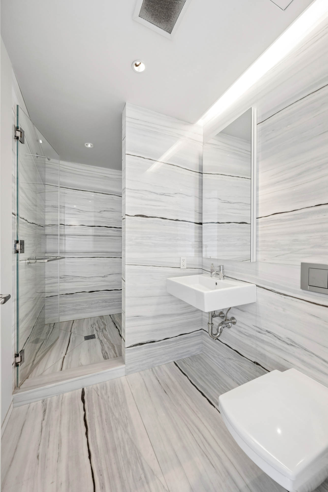 515 West 23rd Street, Unit 10 Manhattan, NY 10011 - Photo 15 of 18