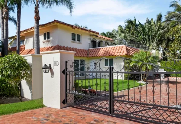$4,000,000 | 564 Admirals Way, Delray Beach, FL 33483