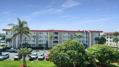 $489,000 | 3050 Northeast 48th Court, Unit 401, Lighthouse Point, FL 33064