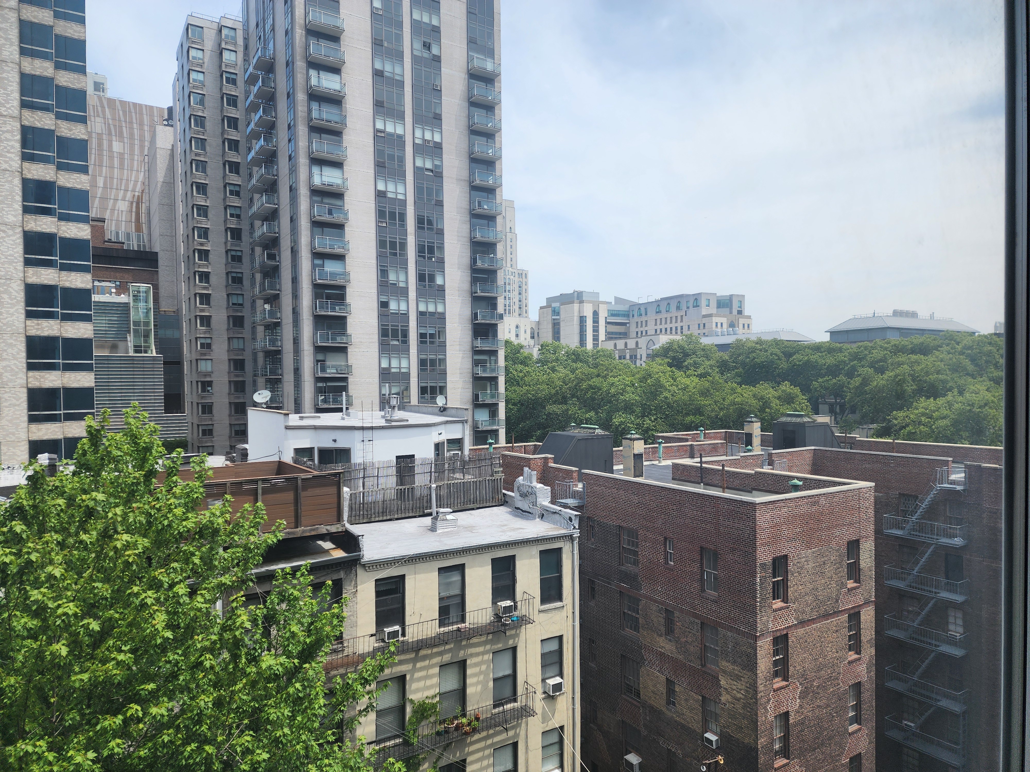 435 East 65th Street, Unit 9A Manhattan, NY 10065 - Photo 7 of 14