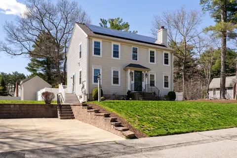 $825,000 | 53 Mansfield Street, South Weymouth, MA 02190
