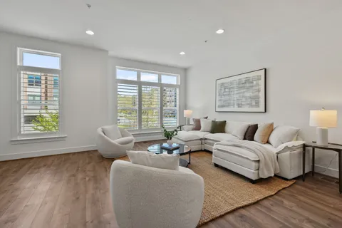 $995,000 | 3510 Bellflower Lane, Rockville, MD 20852