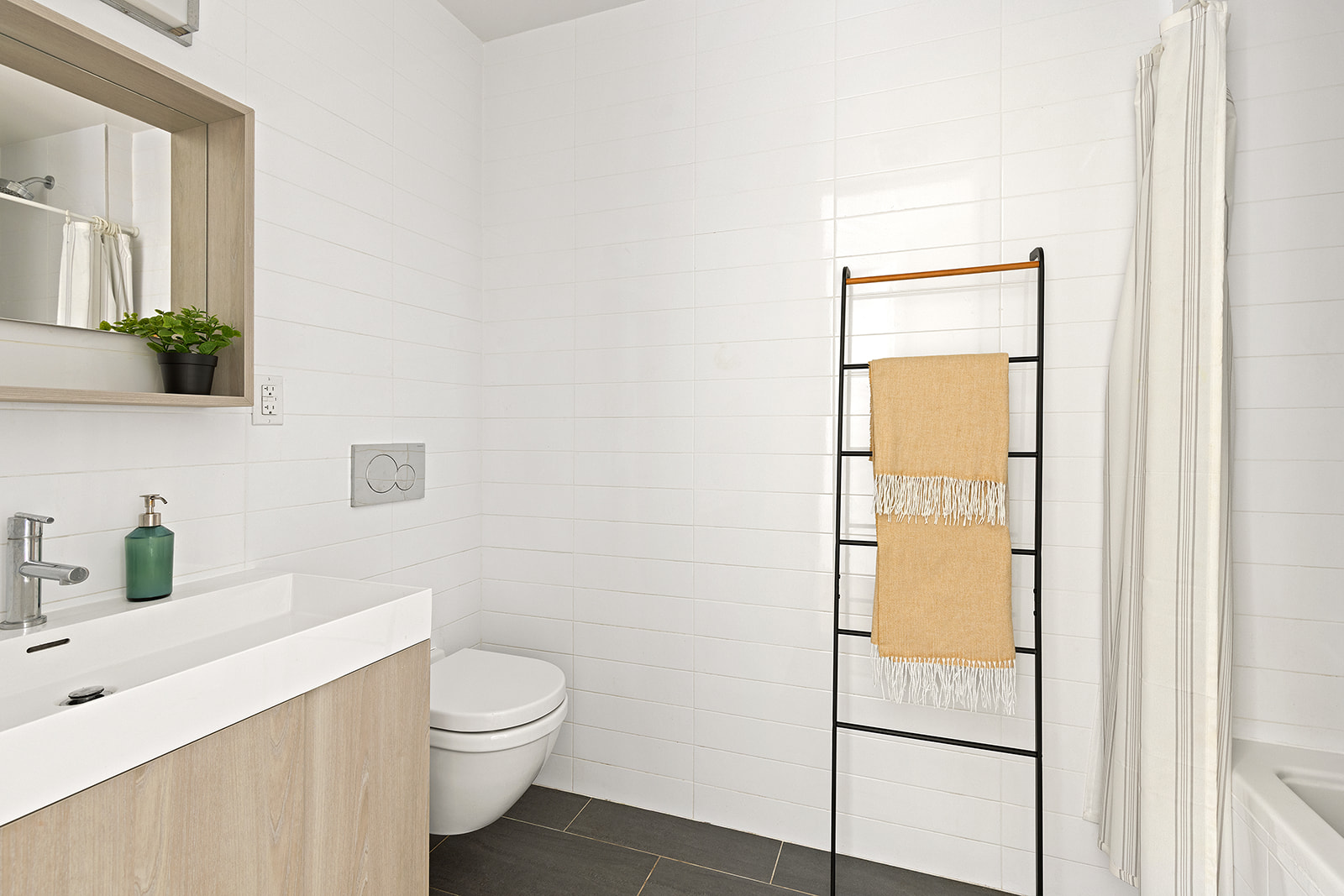 40 Huntington Street, Unit 2C Brooklyn, NY 11231 - Photo 7 of 9 Gallery Image 7
