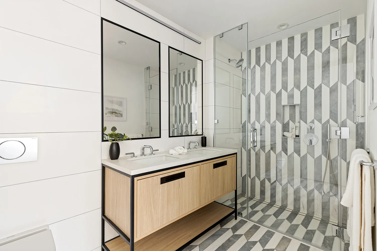 $1,662,500 | 171 North 1st Street, Unit 2B | Williamsburg