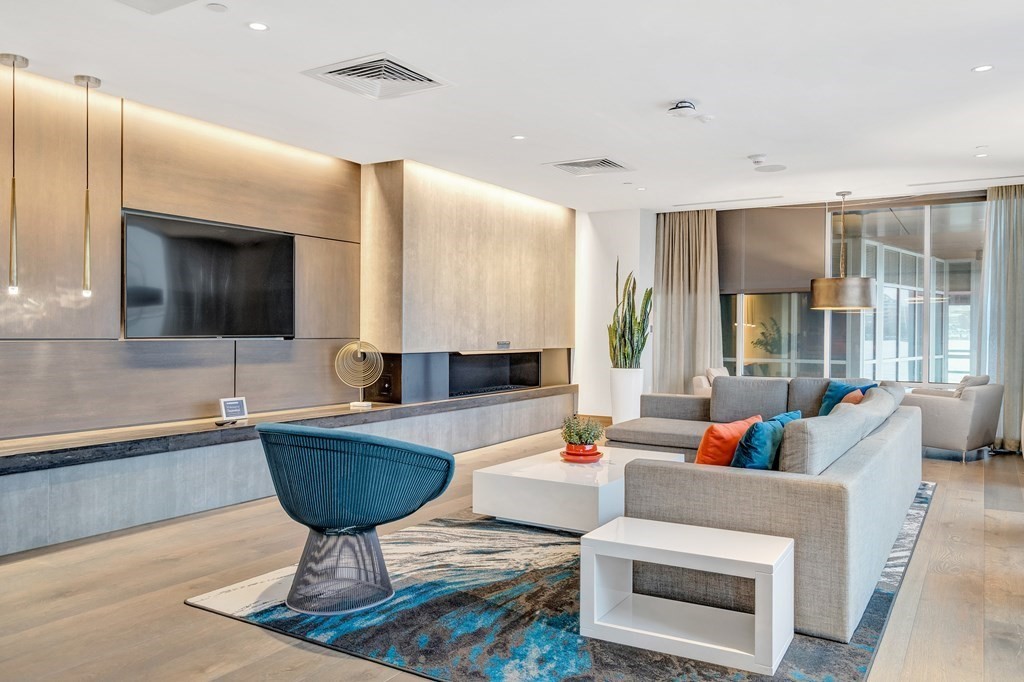 45 Lewis Street, Unit 406 Boston, MA 02128 - Photo 33 of 39