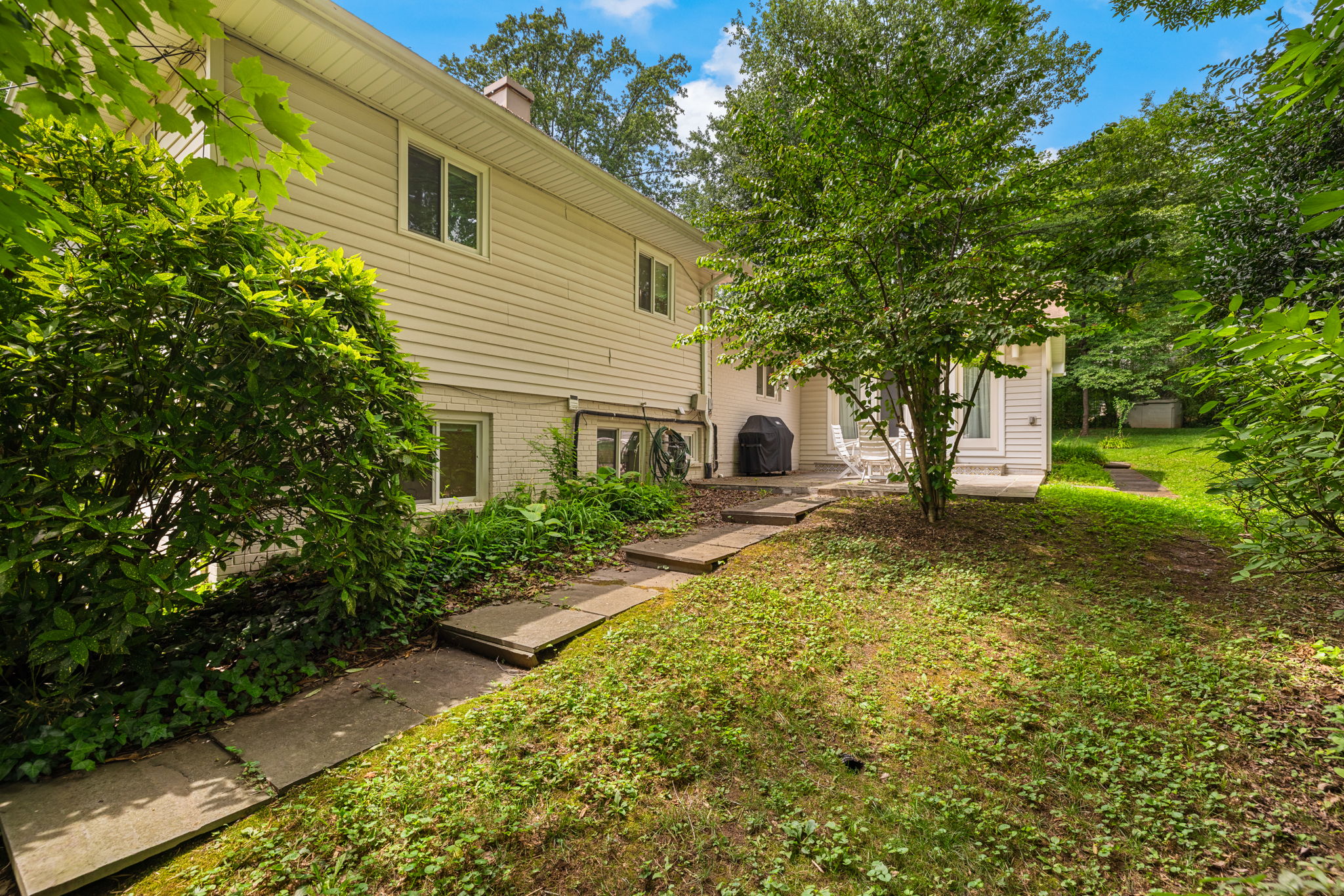 1111 Raymond Avenue McLean, VA 22101 - Photo 35 of 45