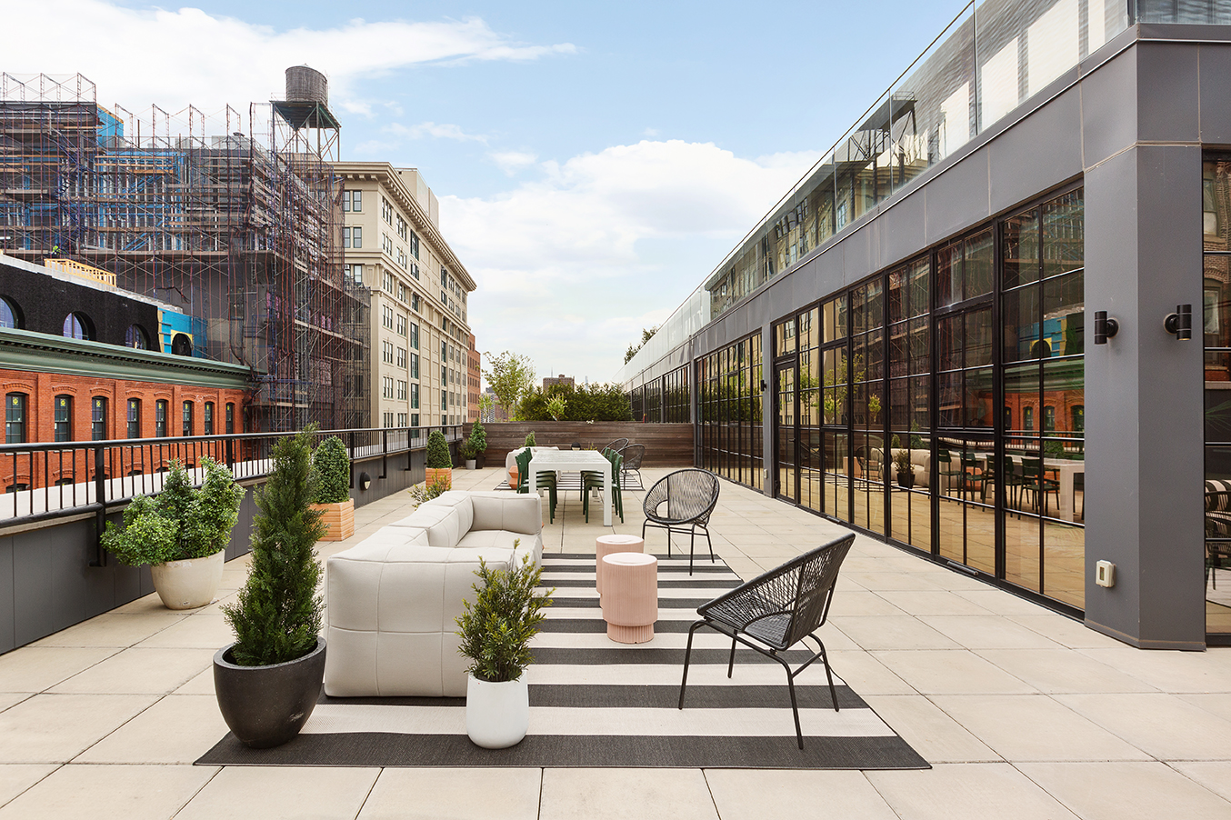 51 Jay Street, Unit PHE Brooklyn, NY 11201 - Photo 6 of 23 a view of an outdoor seating