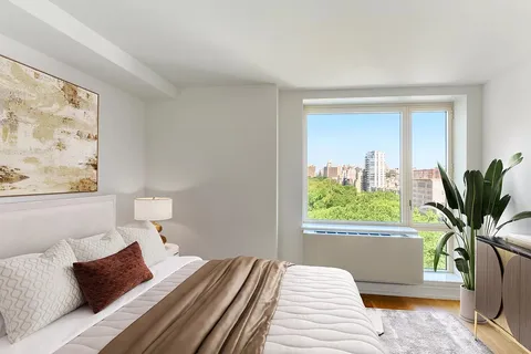 $1,949,000 | 1280 5th Avenue, Unit 10A | Upper Carnegie Hill