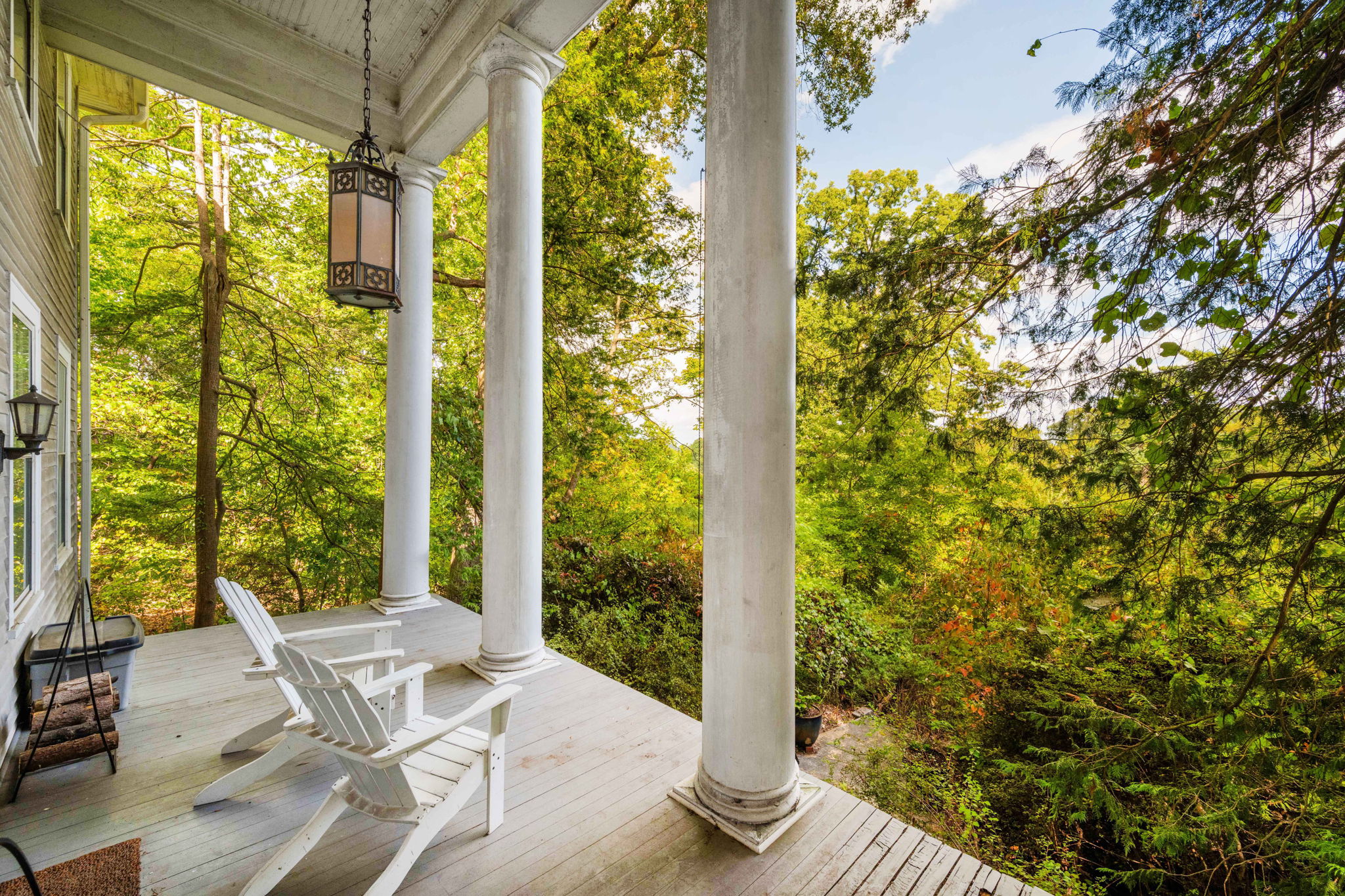 3104 Russell Road Alexandria, VA 22305 - Photo 7 of 62 a view of an outdoor space with a floor to ceiling window and wooden floor