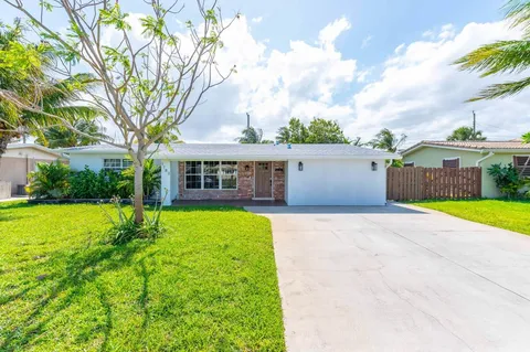 $500,000 | 1183 Southeast 1st Way, Deerfield Beach, FL 33441
