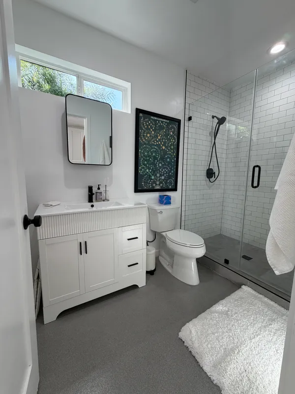 $2,225,000 | 2817 Virginia Avenue, Santa Monica, CA 90404