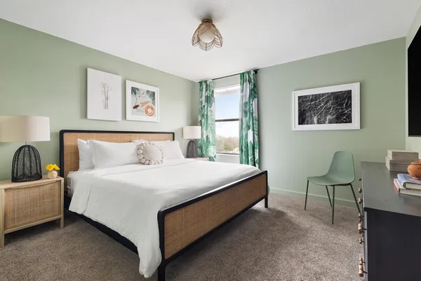 $673,500 | 1518 Rolling Fairway Drive, Davenport, FL 33896