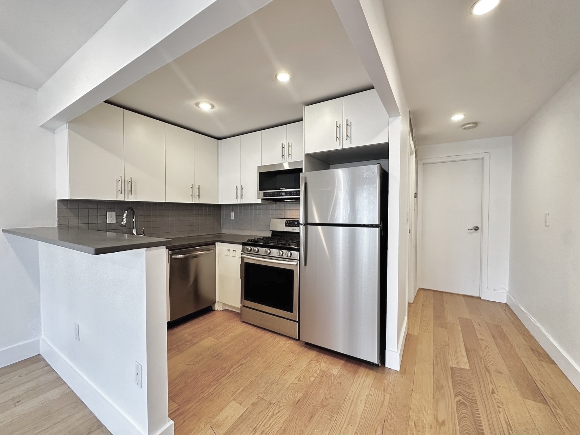 420 Lewis Avenue Brooklyn, NY 11233 - Photo 13 of 18
