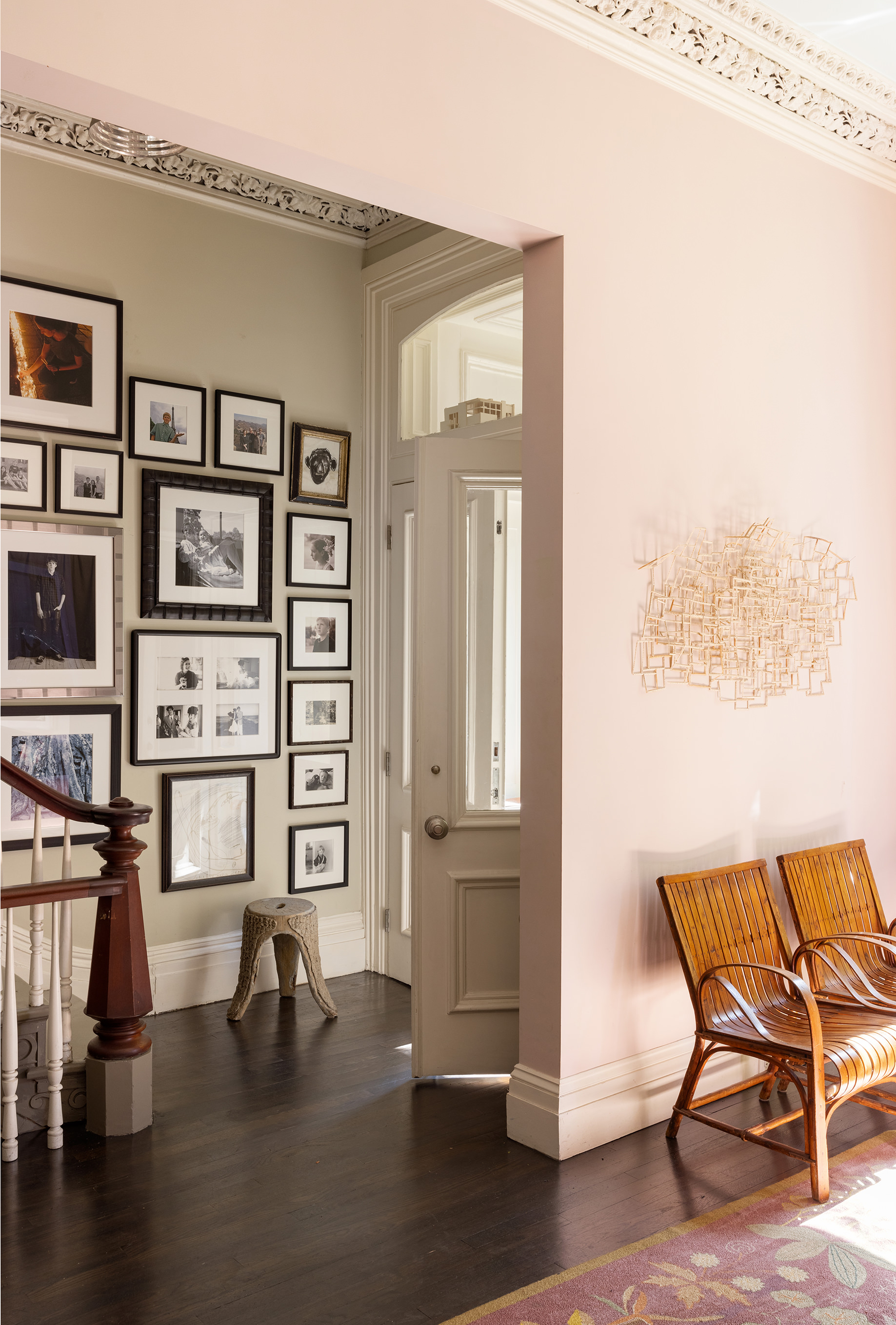 25 Perry Street Manhattan, NY 10014 - Photo 3 of 32 a living room with furniture and wooden floor