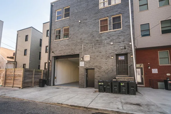 $4,450 | 2609 Federal Street, Unit COMMERCIAL, Philadelphia, PA 19146