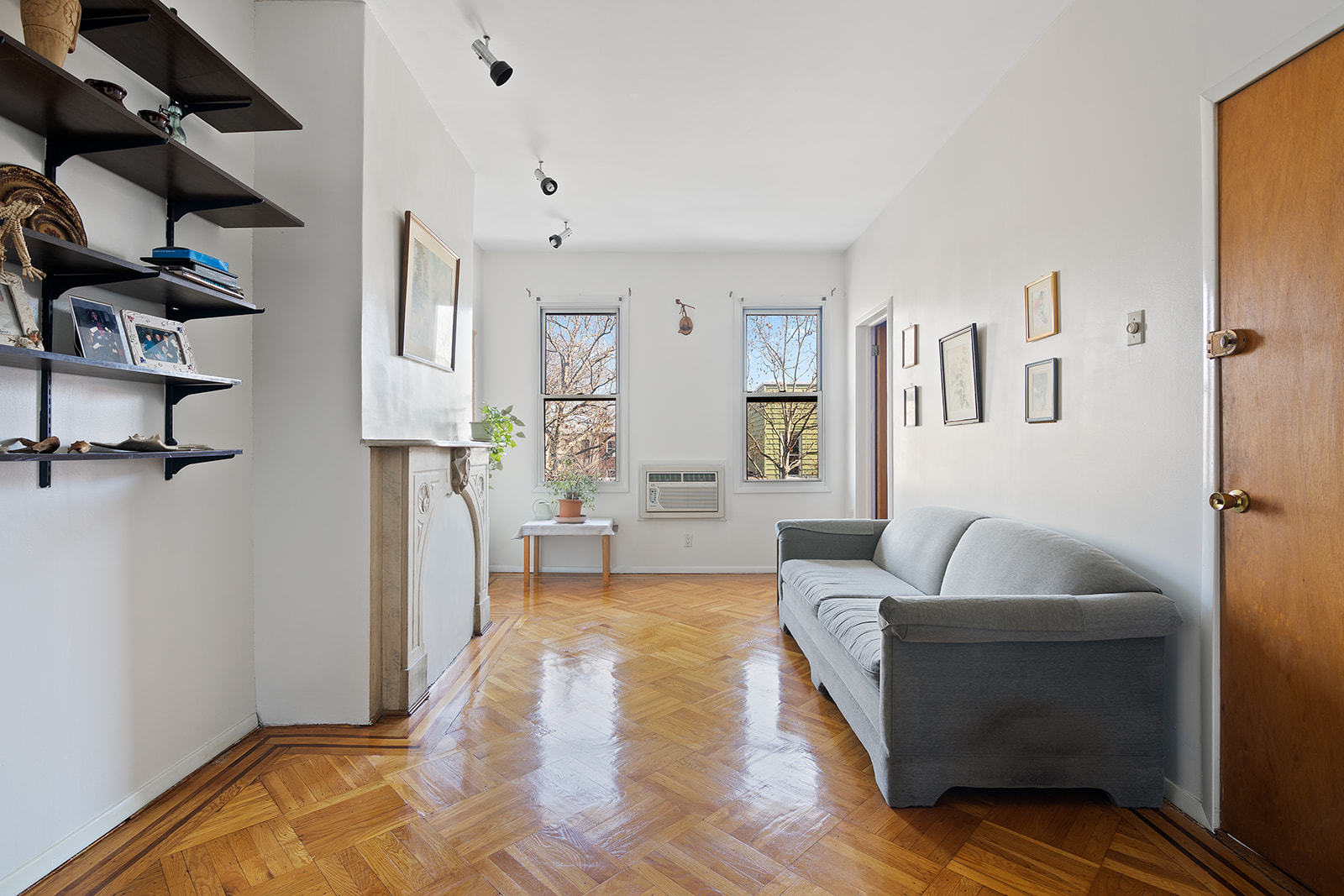 947 Lorimer Street Brooklyn, NY 11222 - Photo 5 of 16