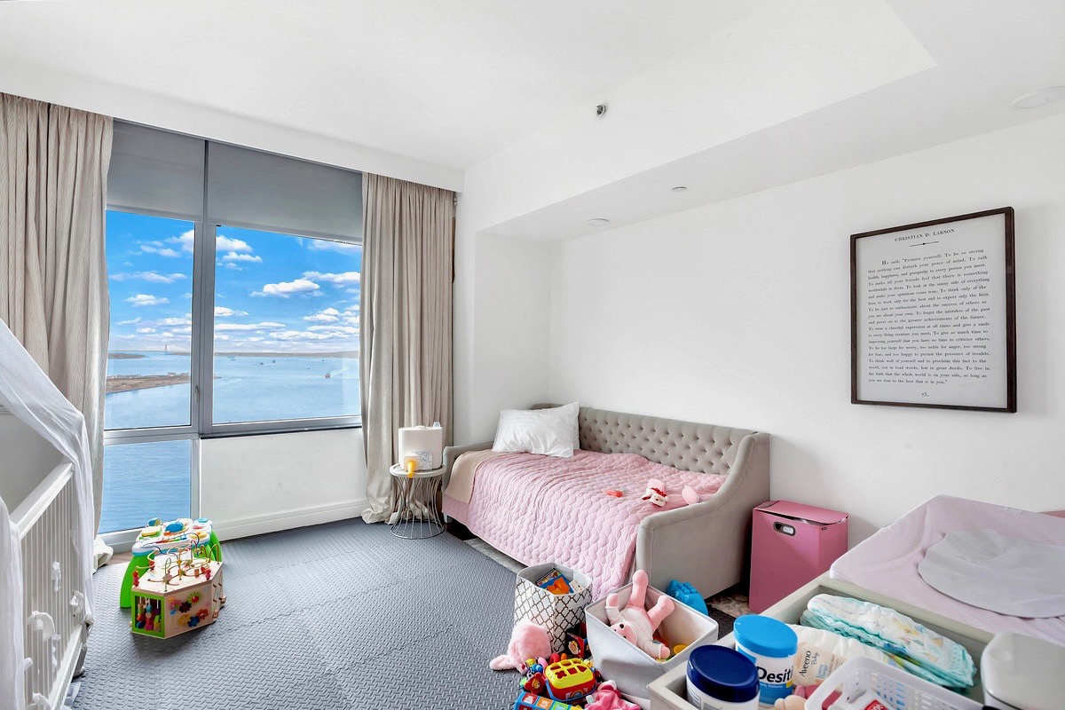 10 West Street, Unit PH1C Manhattan, NY 10004 - Photo 7 of 10