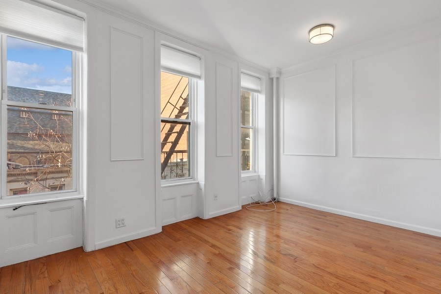 65 Bond Street, Unit 3 Brooklyn, NY 11217 - Photo 2 of 7