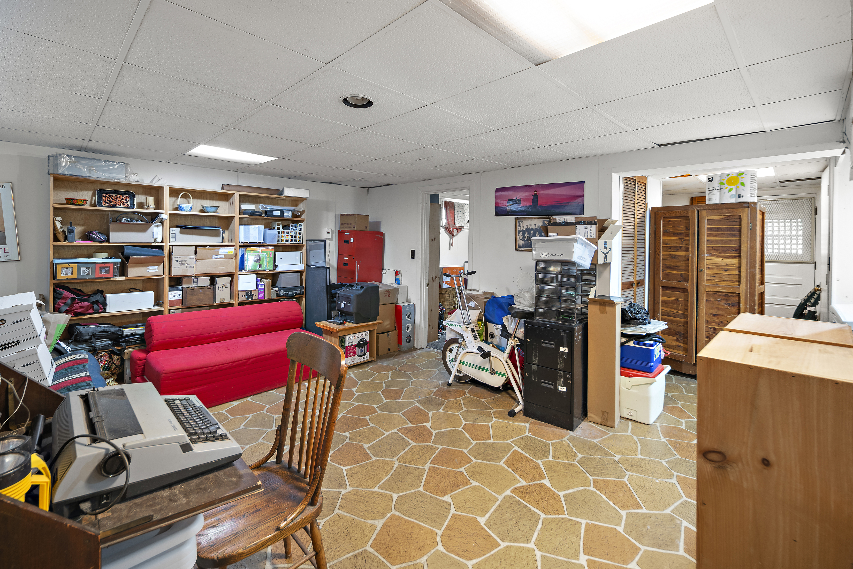 15 Harrington Road Cambridge, MA 02140 - Photo 10 of 17 a view of a workspace with furniture