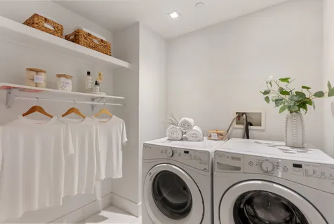 a view of utility room with washer and dryer