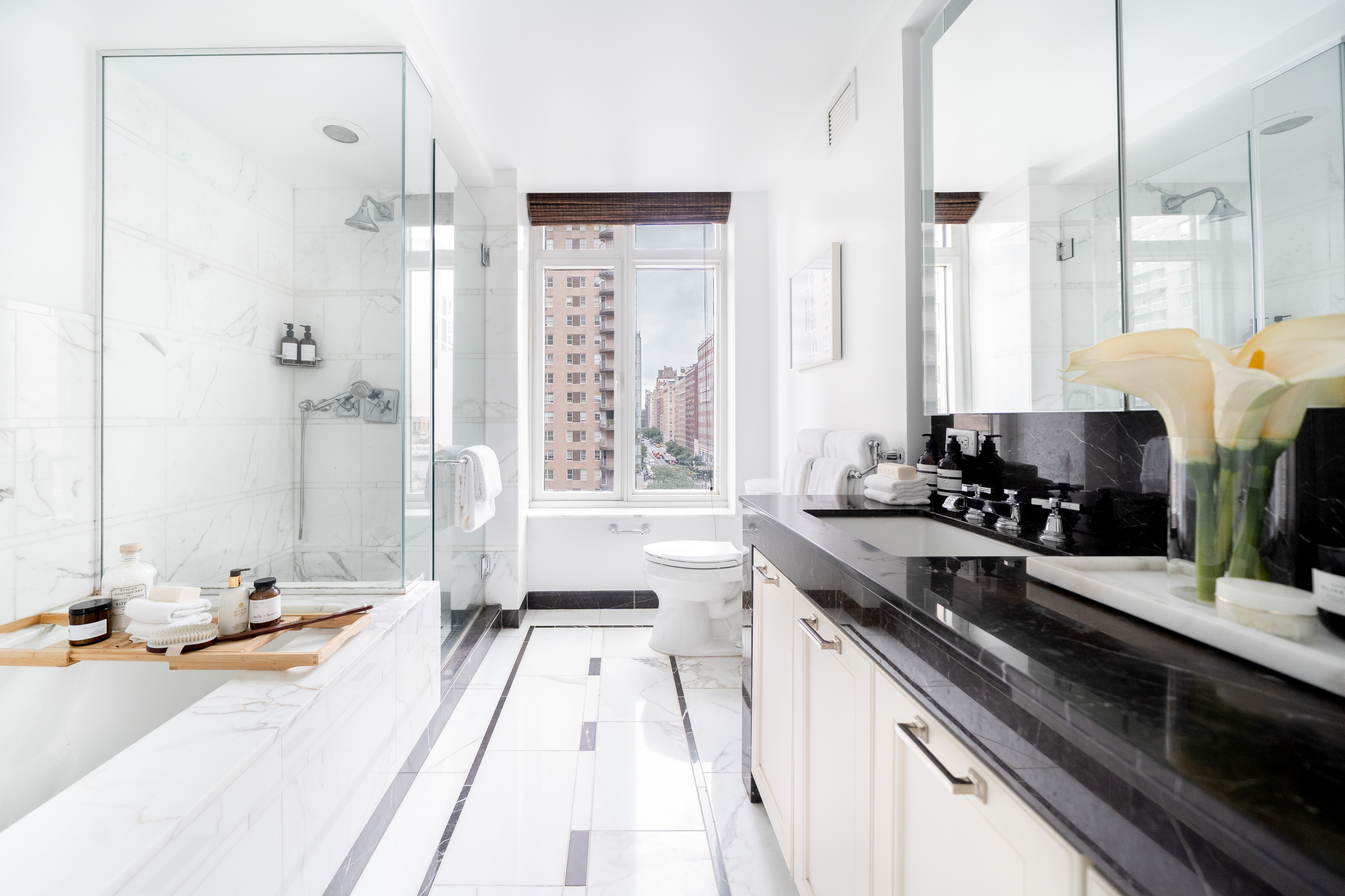 205 East 85th Street, Unit G10 Manhattan, NY 10028 - Photo 12 of 27 a kitchen with a sink stove and refrigerator